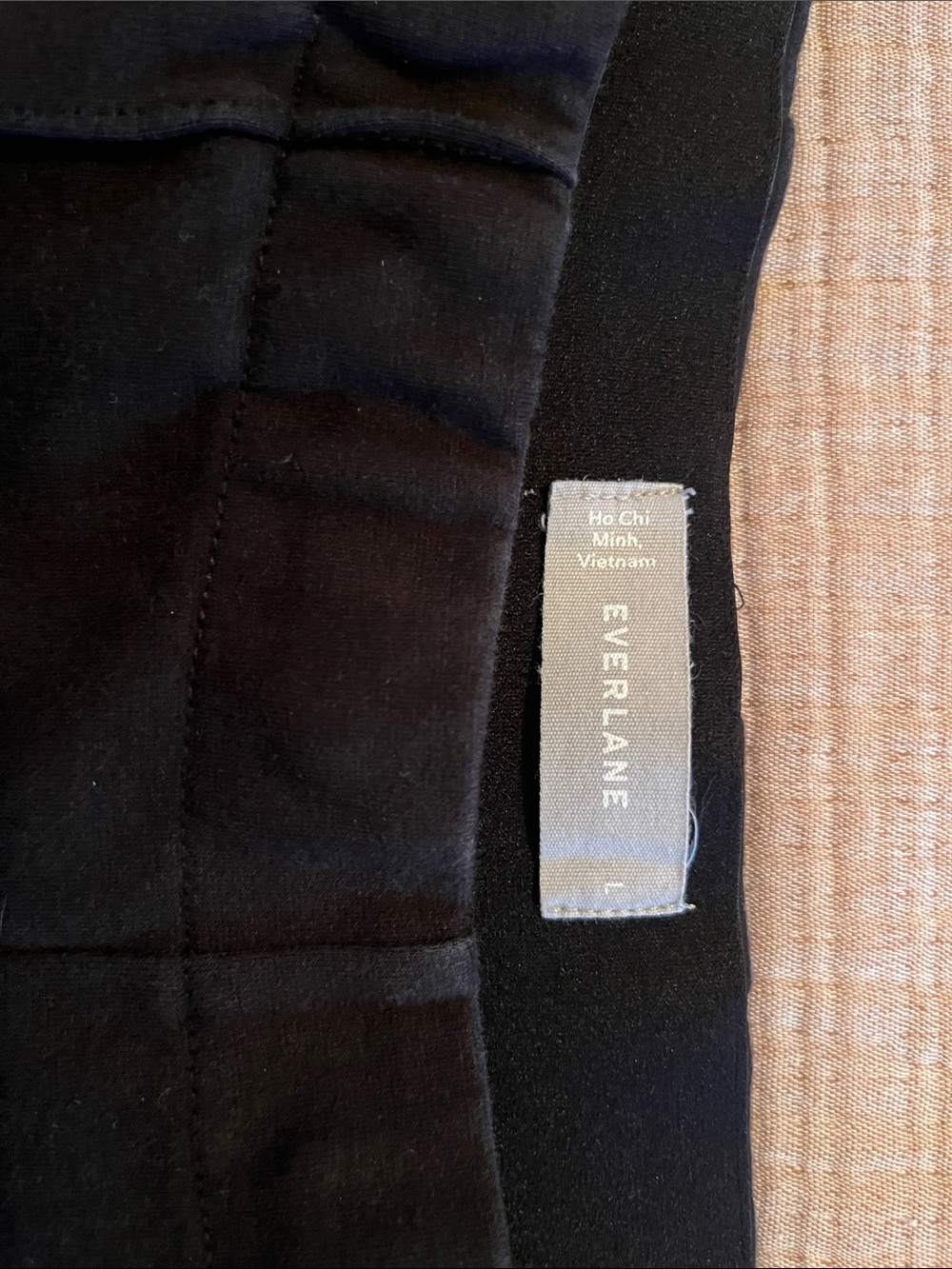 Everlane The Dream Pants in Black - Picture 4 of 11